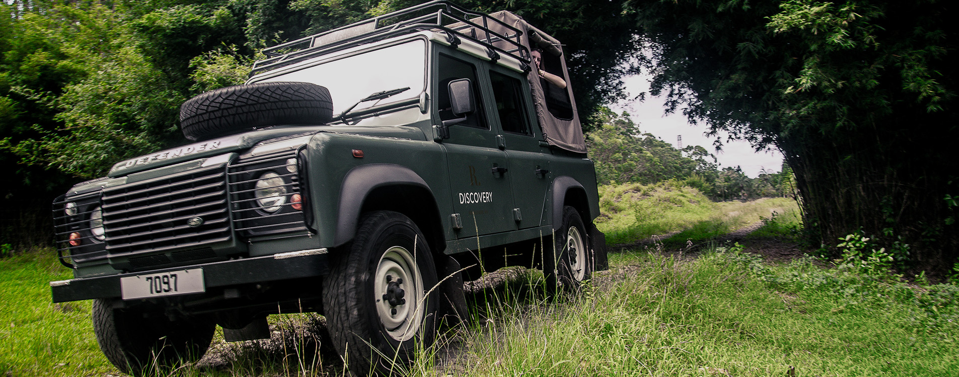 Land Rover 2